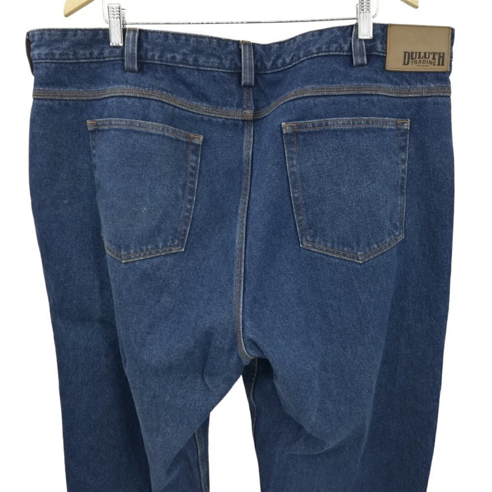 Duluth Trading Company Relaxed Fit Jeans Size 42 x 32 Mens Medium Wash Classic - Picture 8 of 9
